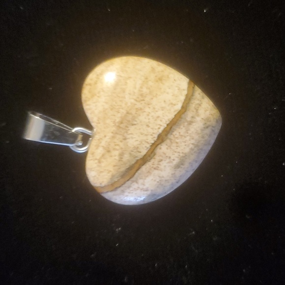 New Carved Heart Shaped Picture Jasper Pendant. - Picture 2 of 6